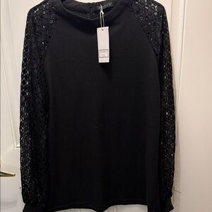 Miholl Black Lace-Sleeve Pullover Blouse